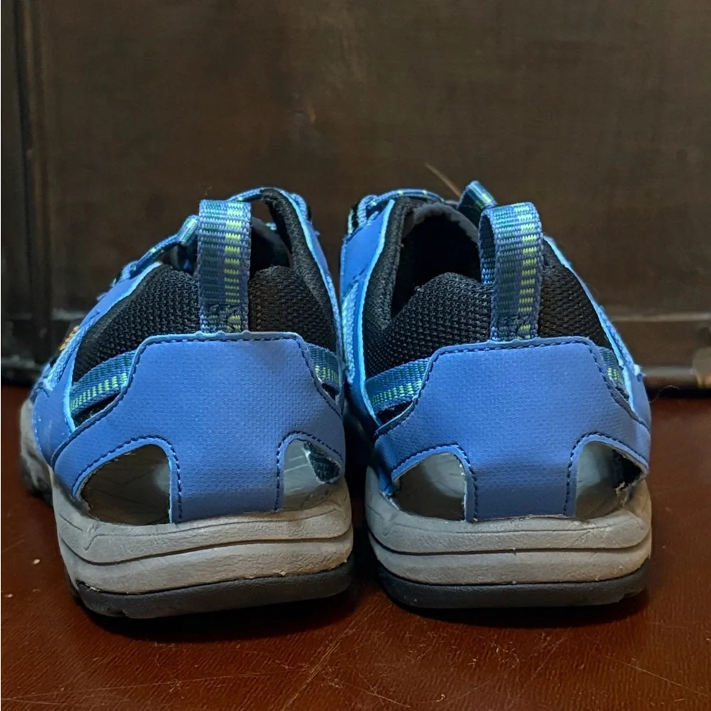 /Teva Hiking Slip on Sandals Black and Blue Sz 3